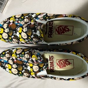 VANSxPEANUTS Classic Slip Ons